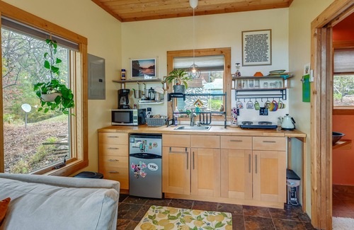 Stokes Apartment | Exceptional East Bend Studio with Yadkin River Access
