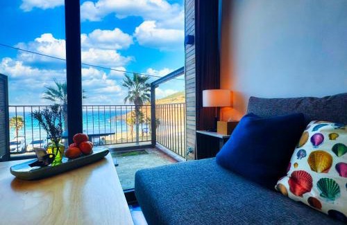 Jocheon House | Yaho Beach House: Oceanfront Retreat with High Guest Ratings