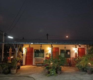 Mueang Kao House | Affordable Family Stay at YaiJaew House - Rated 8/10