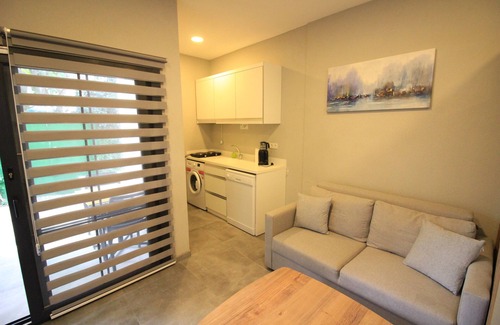 Yaliciftlik Apartment | Experience Comfort at Yali Apart Residence Otel - Rated 9.8