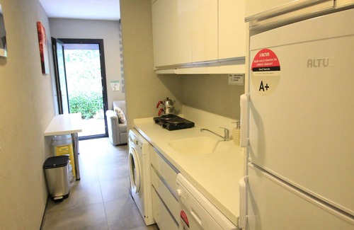 Yaliciftlik Apartment | Experience Comfort at Yali Apart Residence Otel - Rated 9.8