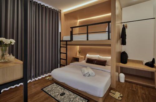 Cigadung Villa | Relaxing Oceanfront Retreat at Yama Onsen Villa