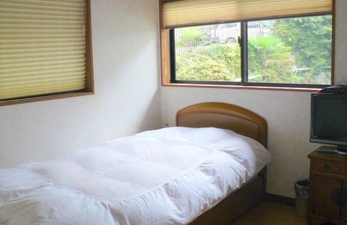Yufu House | Yamashiroya: Guest Rated 9.8 with Hot Tub & Restaurant