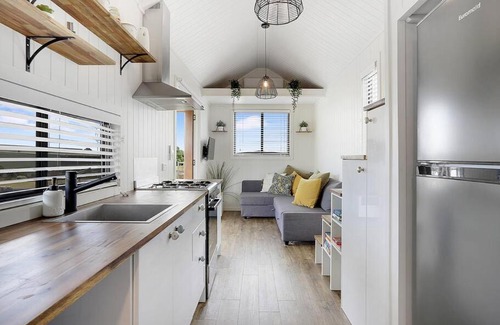 Palmers Channel Villa | Discover Yamba Tiny House Iris: Pet-Friendly Retreat Awaits