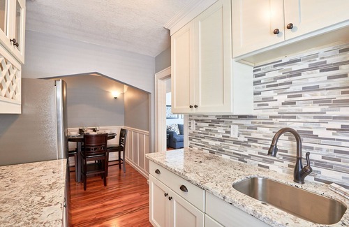 Newberg Apartment | Experience Yamhill Flats Suite 5: Rated 9.8 with Pool & Spa