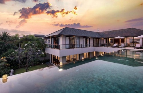 Kutuh Villa | Yamuna 4 BR Private Pool Cliff frontage w/Ocean View #A1