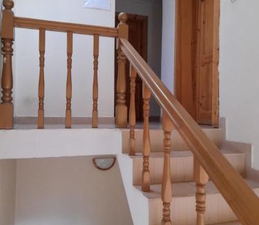 Dobrinishte House | Discover Yana Guest House: Family-Friendly & Top Rated 9/10