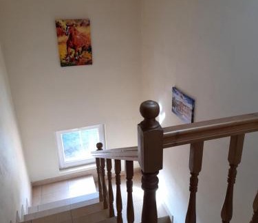 Dobrinishte House | Discover Yana Guest House: Family-Friendly & Top Rated 9/10