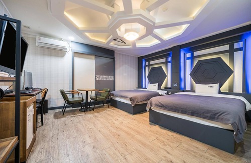 Yangsan Hotel | Eco-Friendly Yangsan Bukbudong Insta Hotel with Breakfast