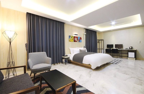Yangsan Hotel | Discover YANGSAN LIME HOTEL: Family-Friendly Getaway
