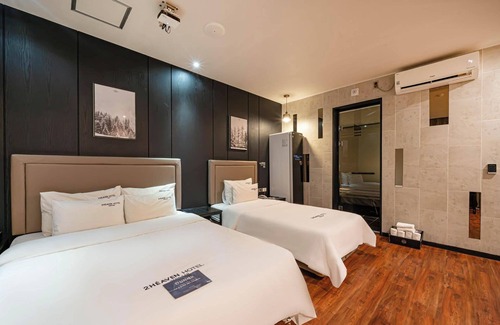 Mulgum-ri Hotel | Eco-Friendly Yangsan Mulgeum 2 Heaven - Rated 10/10 Stay