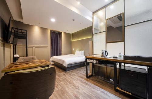 Yangsan Hotel | Eco-Friendly Retreat at Yangsan Mulgeum 369 with Breakfast