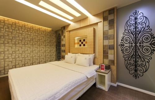 Mulgum-ri Hotel | Eco-Friendly Escape at Yangsan Mulgeum Khan - 10/10 Rated