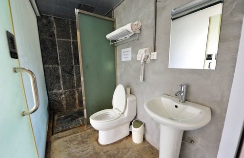Yangshuo House | Budget-Friendly Stay at Yangshuo Sudder Street Guesthouse