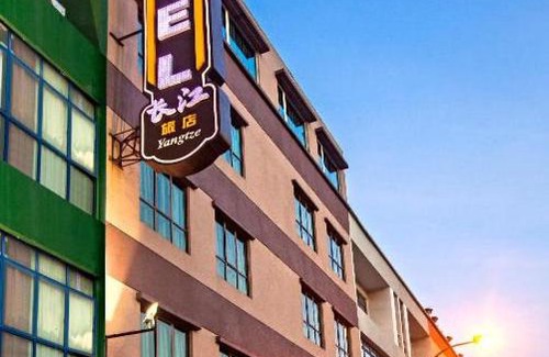 Bandar Baru Permas Jaya Hotel | Budget-Friendly Stay at Yangtze Hotel with Child Amenities