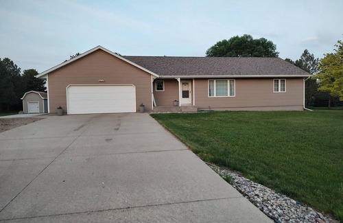 Yankton House | Idyllic Yankton Home Near the Lake with Ocean View