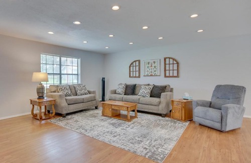 Grove House | Waterfront Grove Getaway with Yard & Boat Slip Access