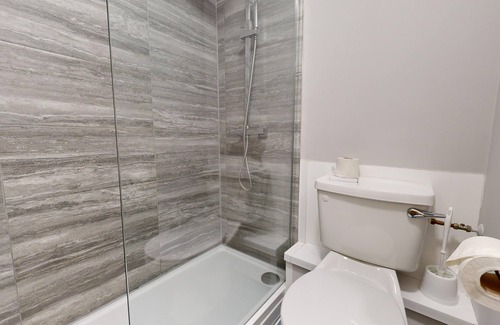 Yarnfield Hotel | Discover Yarnfield Park Training Centre: Family-Friendly Stay