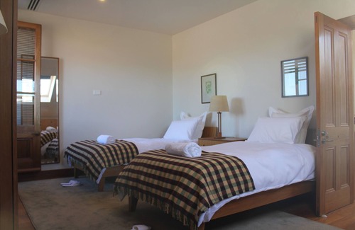 Ootha Other | Relaxing Yarrabandai Creek Homestead - Farmstay Retreat
