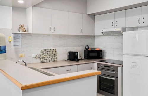 Mulwala Apartment | Yarrawonga Lakeside Apartment 40: Family-Friendly Retreat