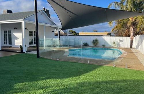 Yarrawonga Apartment | Yarrawonga walk everywhere