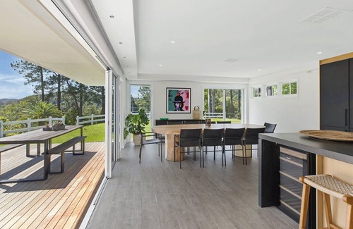 Matcham House | YARRIMBAH - Idyllic Coastal Estate with Private Pool & Spa