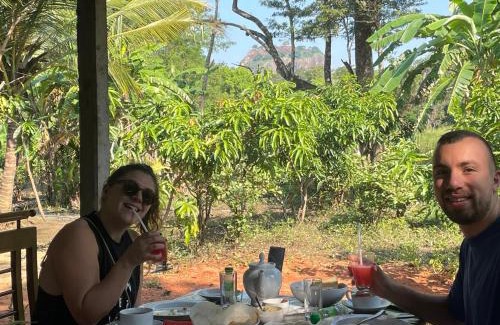 Sigiriya House | Budget-Friendly Yashi's Place Sigiriya with Breakfast Included