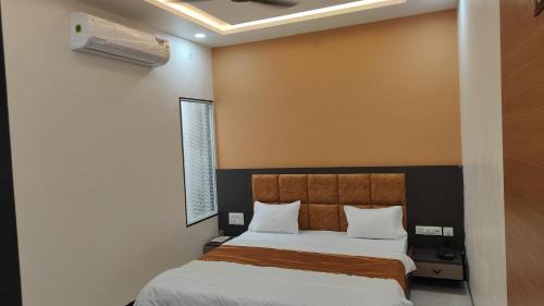 Maheshwar Hotel | Yashomati Hotel
