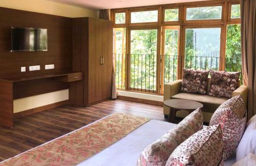 Namchi Hotel | Yashshree Karbari Resort & Spa