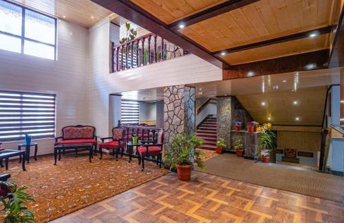 Darjeeling Hotel | Ideal Yashshree Mall Road Hotel in Beautiful Darjeeling