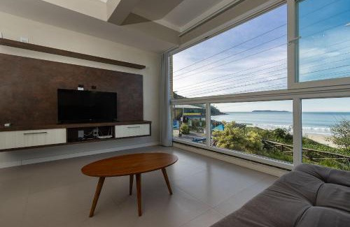 Quatro Ilhas Apartment | Elegant Residencial Yasmin 102 with Ocean View in 4 Ilhas