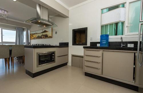 Quatro Ilhas Apartment | Elegant Residencial Yasmin 102 with Ocean View in 4 Ilhas