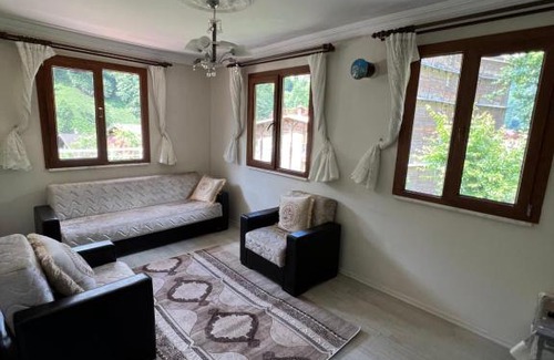Cayirduzu Apartment | Discover Comfort at Yeşil Doğa Tatil Apart with Breakfast