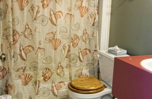 Argyle Hotel | Experience Ye Olde Argyler Lodge: Child-Friendly Retreat