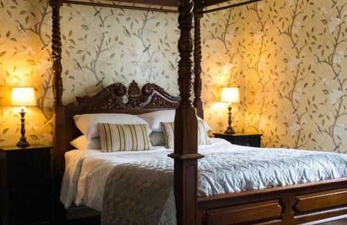 Alfriston Hotel | Pet Friendly Retreat at Ye Olde Smugglers Inne