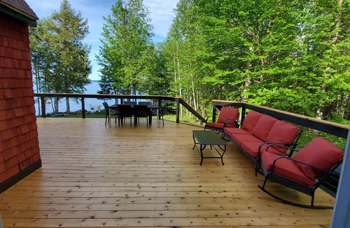Rockwood House | Waterfront Private House on Moosehead - Guest Rated 9.8/10