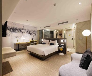 Gambir Hotel | Discover YELLO Hotel Harmoni: Spa & Restaurant Retreat
