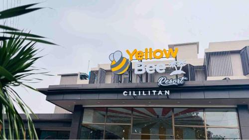 Kramat Jati Resort | Yellow Bee Resort Cililitan