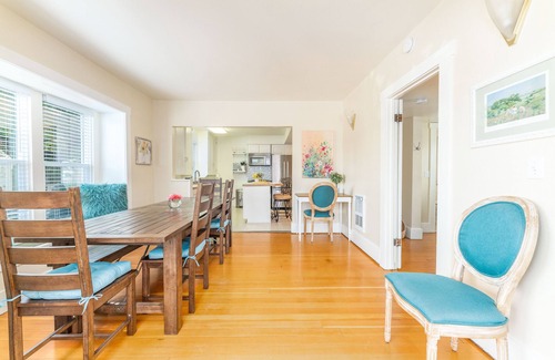 Chelan Cottage | Experience Yellow Cottage: Pet-Friendly Retreat in Lake Chelan