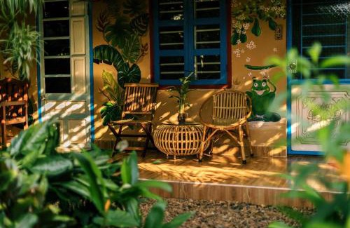 Tuy Hoa Hotel | Discover Trại Hoa Vàng Homestay: Pet-Friendly Bliss