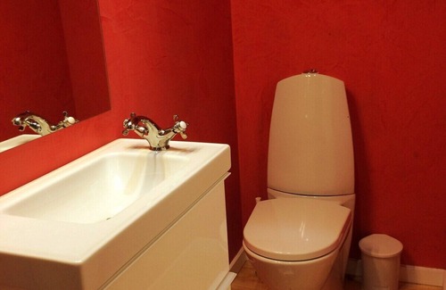 Aveiro House | Discover Yellow House in the Heart of the Historic Center