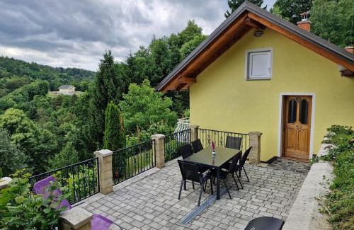 Store House | Family-Friendly Retreat at Yellow House Javornik
