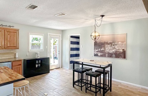 San Angelo House | Top-Rated Yellow Texas Star House Near Goodfellow AFB