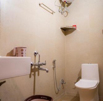 Kodaikanal Villa | Exceptional Yellow Tree: Family-Friendly with Breakfast Included