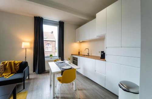 Nimy Apartment | Pet-Friendly Retreat at Yellow Two - Rated 8.4/10