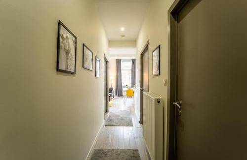 Nimy Apartment | Pet-Friendly Retreat at Yellow Two - Rated 8.4/10