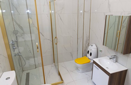 Tasbuku Villa | Yellow Villa Çetibeli: Family-Friendly Getaway in Marmaris
