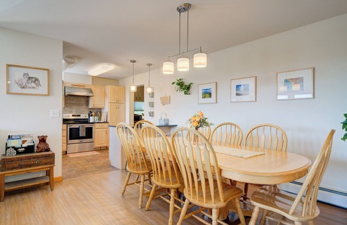 Livingston House | Unforgettable Yellowstone Country Home: A Perfect Getaway!