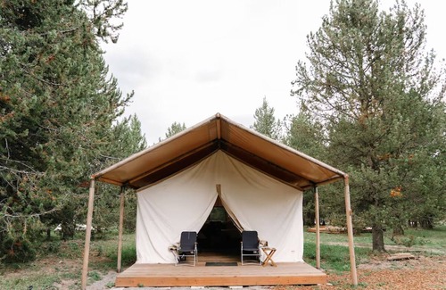 Island Park House | Explore Yellowstone Family Safari Tent for Unforgettable Stays