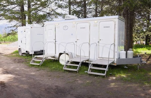 Island Park House | Explore Yellowstone Family Safari Tent for Unforgettable Stays